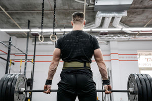Heavy Lifting Using Nylon Belt