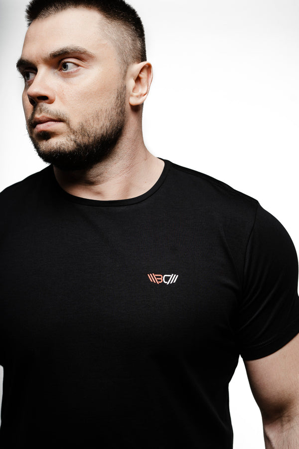 Camiseta básica con logotipo