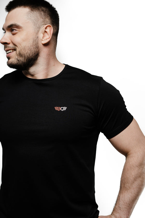 Camiseta básica con logotipo